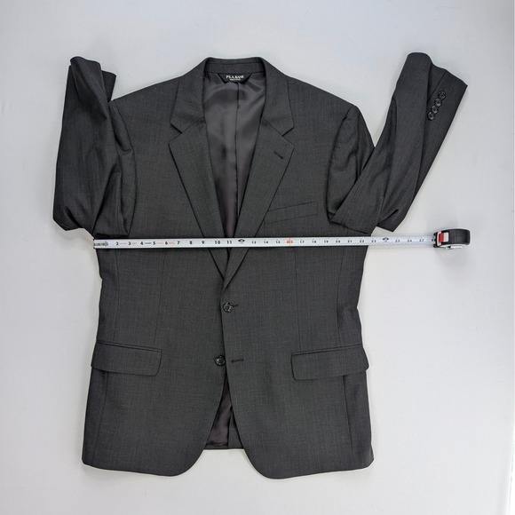 🧥 Jos A. Bank Signature Wool Blazer | Charcoal Gray | 44R - Picture 3 of 15